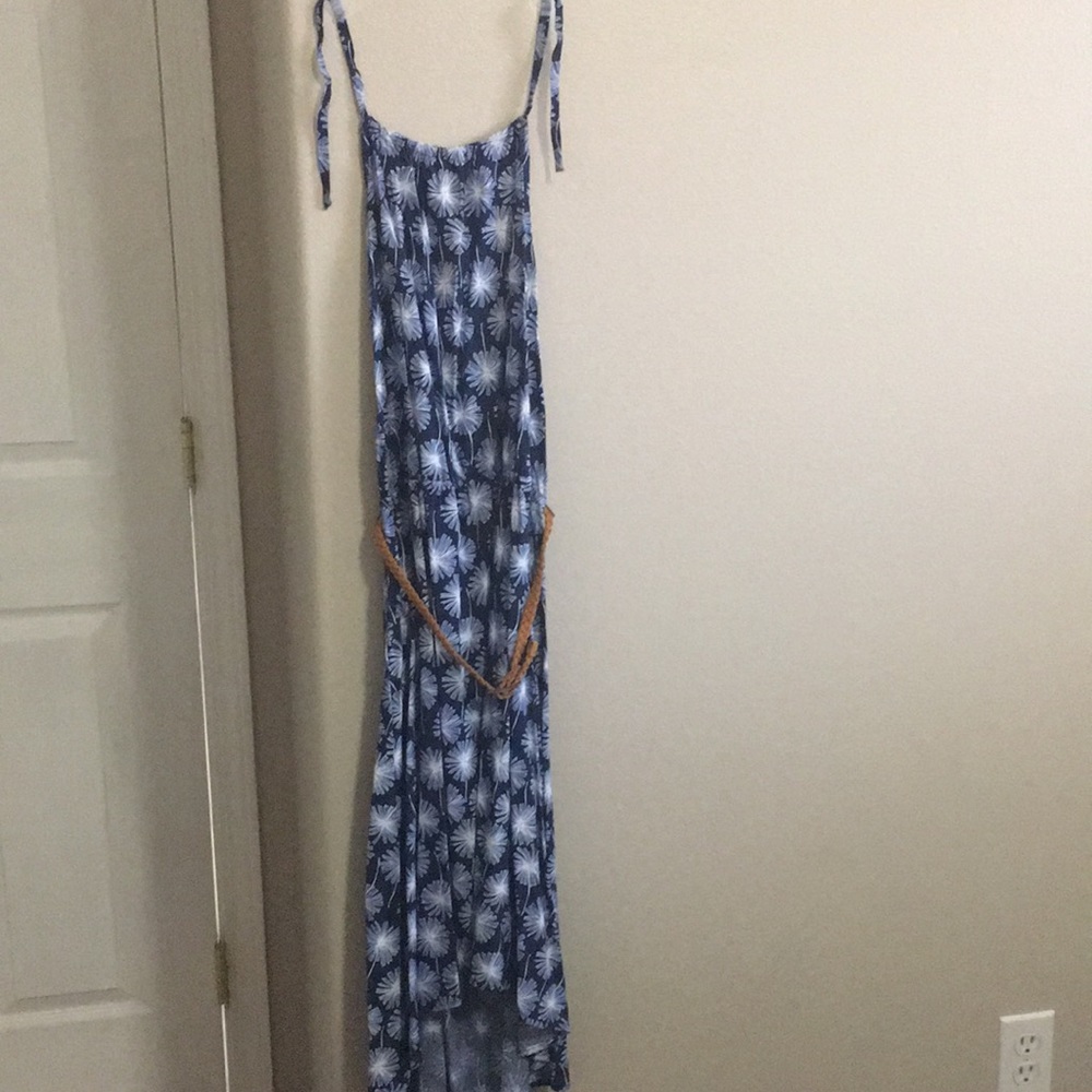 Backless KIDS dress not for an adult for a child!!